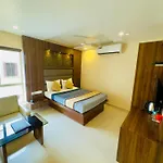The Hydel Park - Business Class Hotel - Near Central Railway Station