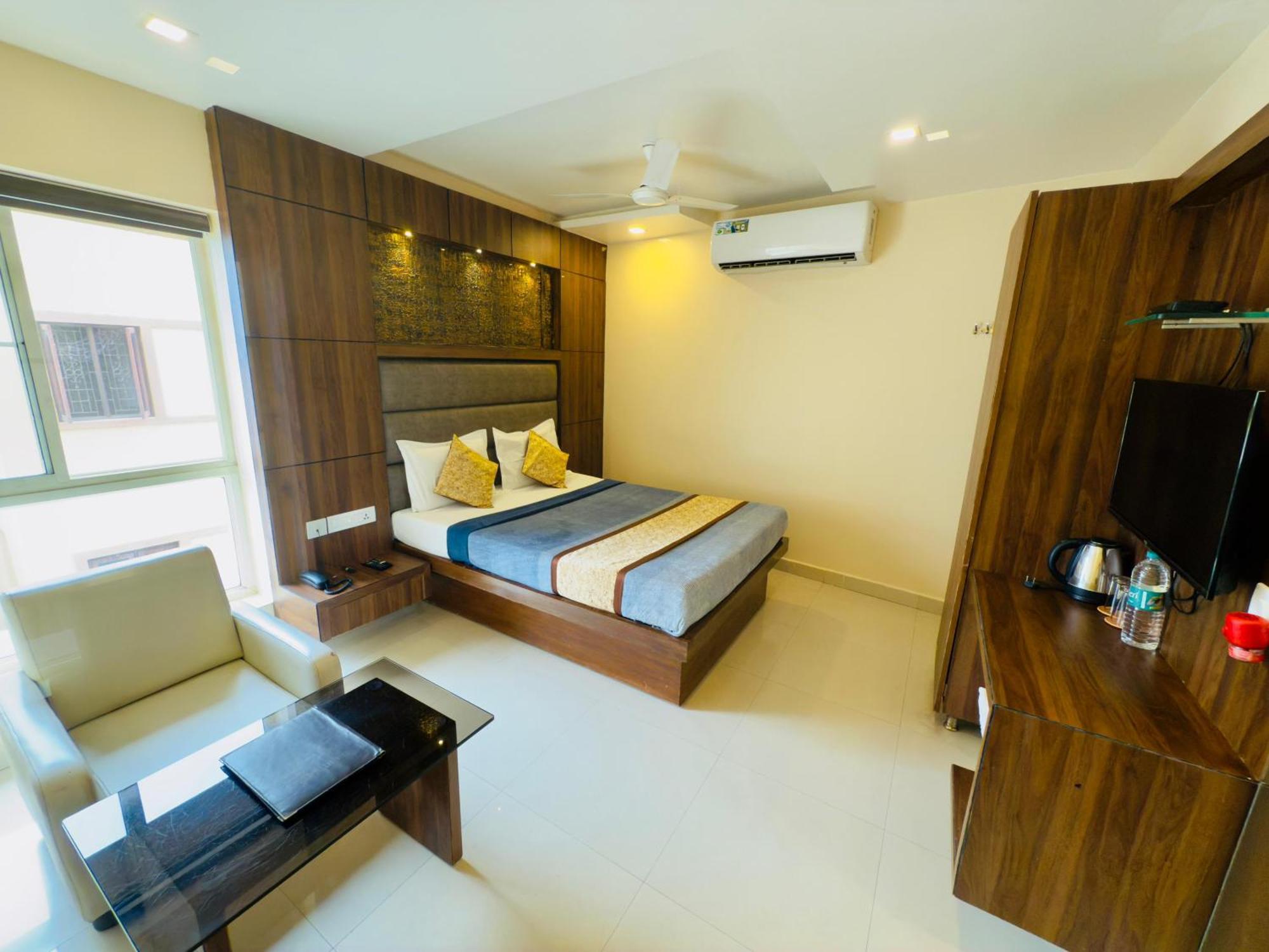 The Hydel Park - Business Class - Near Railway Station Chennai